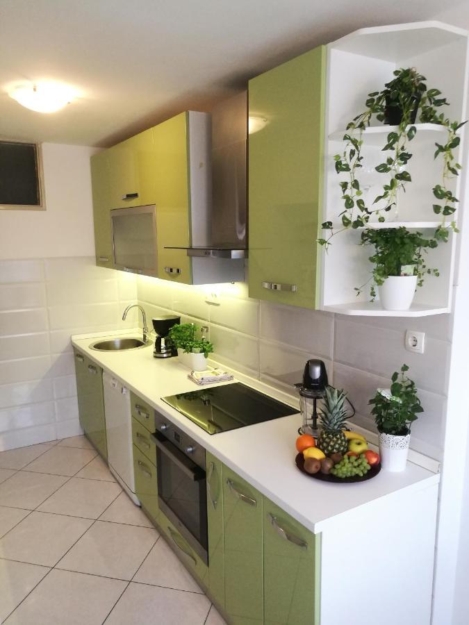 Relax Apartman Split Buitenkant foto
